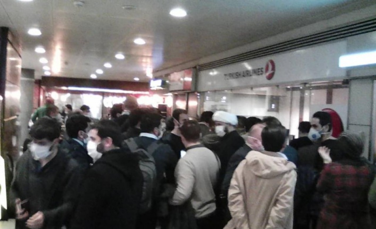 Ankara'ya acil iniş yapan uçak havalanmadan önce tartışma çıktı: 'Biz bunların uçağa binmesini istemiyoruz'