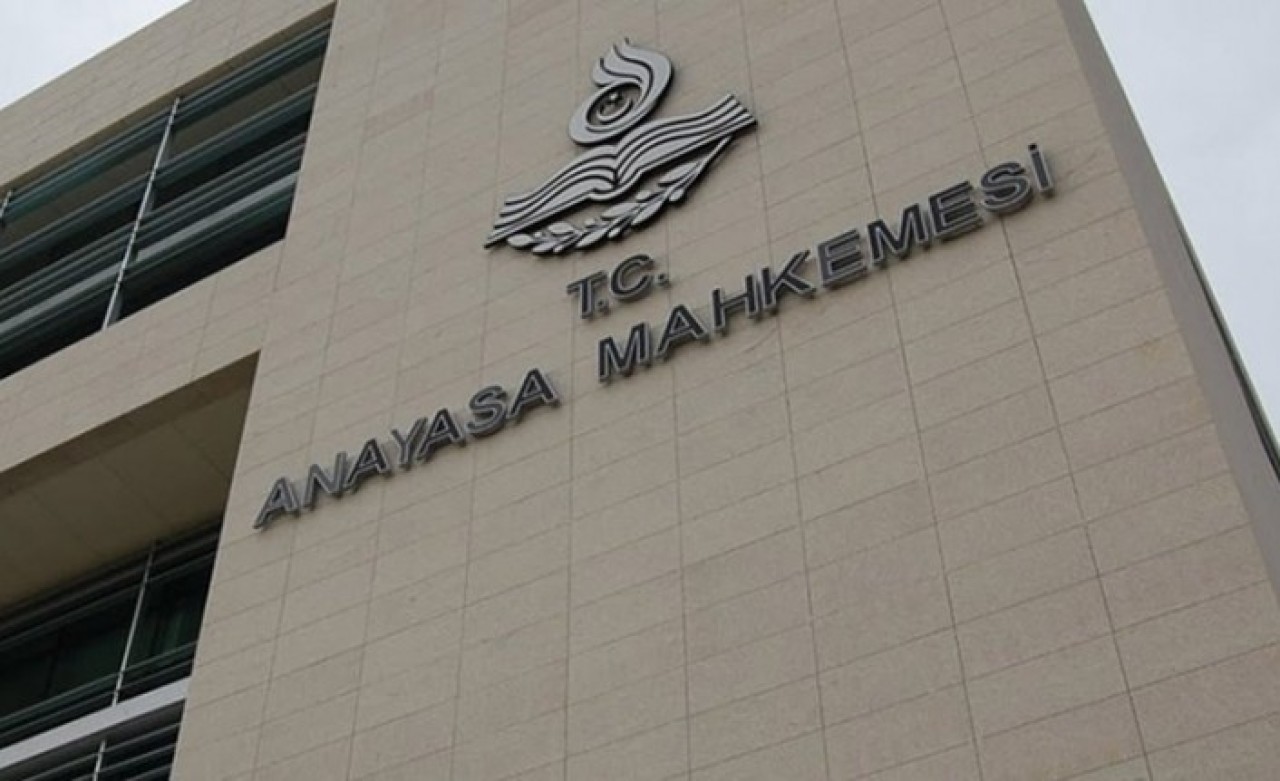 AYM’den sosyal medya kullanıcılarının kimlik bilgileri hakkında yeni karar!