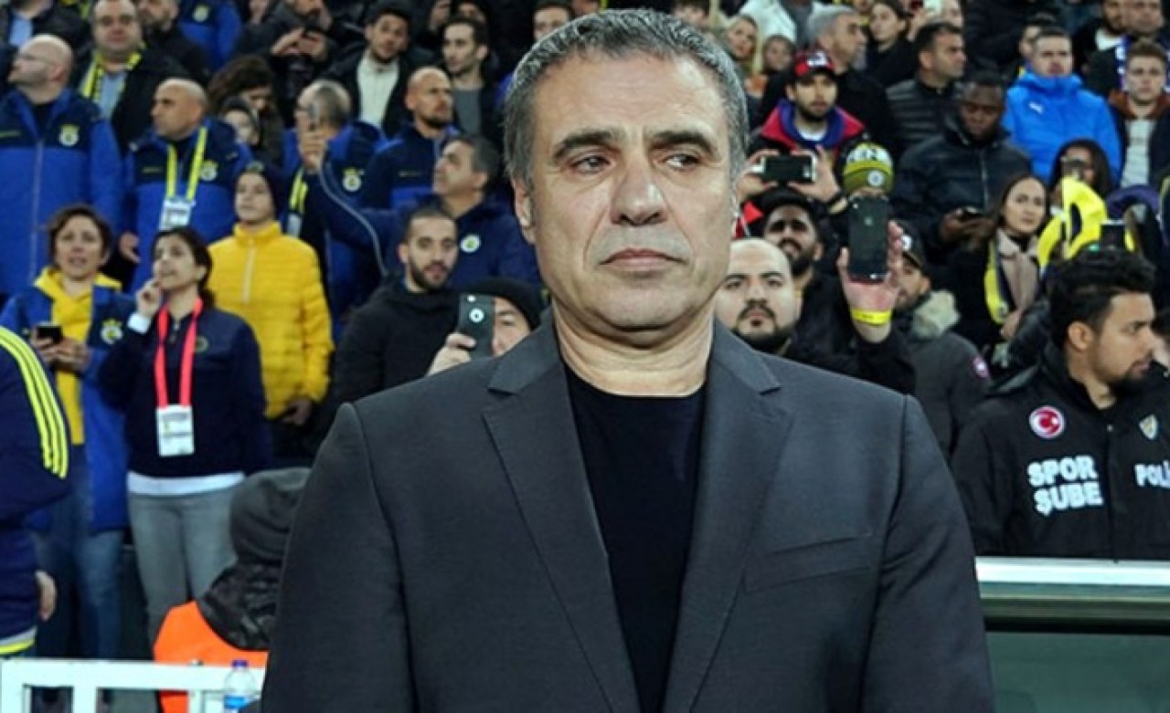Ersun Yanal atıldı