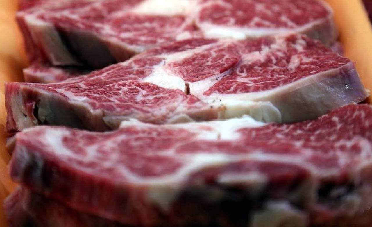 Ette şimdi de şarbon paniği: Mezbaha kapatıldı