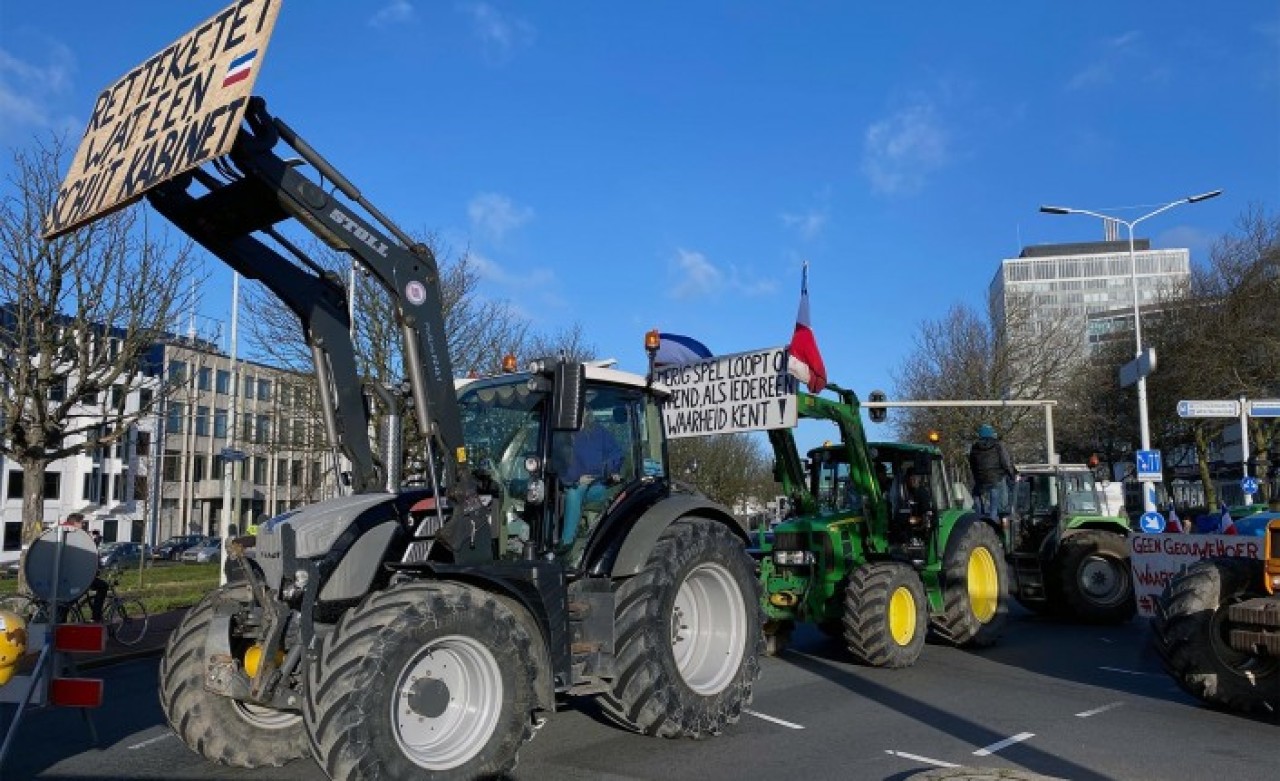 Hollanda'da hayat durdu!