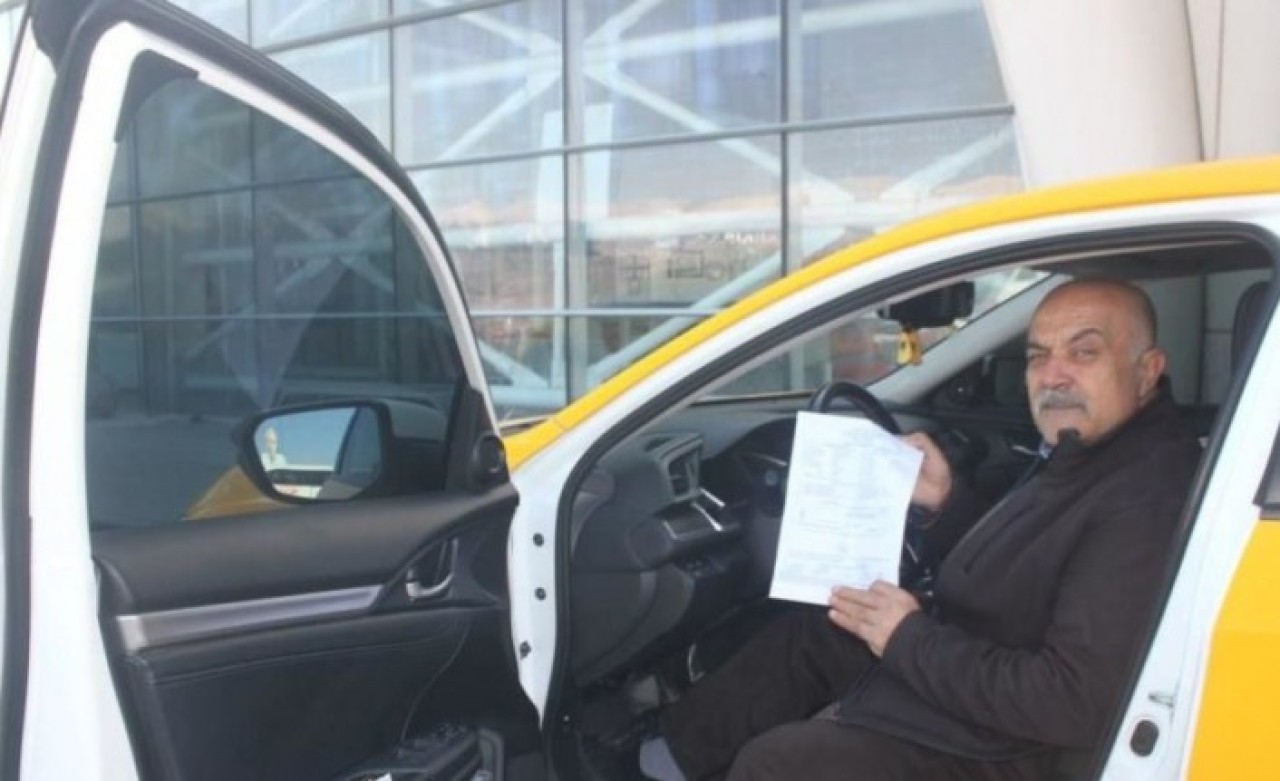 Kaçak göçmen taşıyan taksiciye rekor ceza: 'Bilmiyordum,  insanlık namına aldım' 