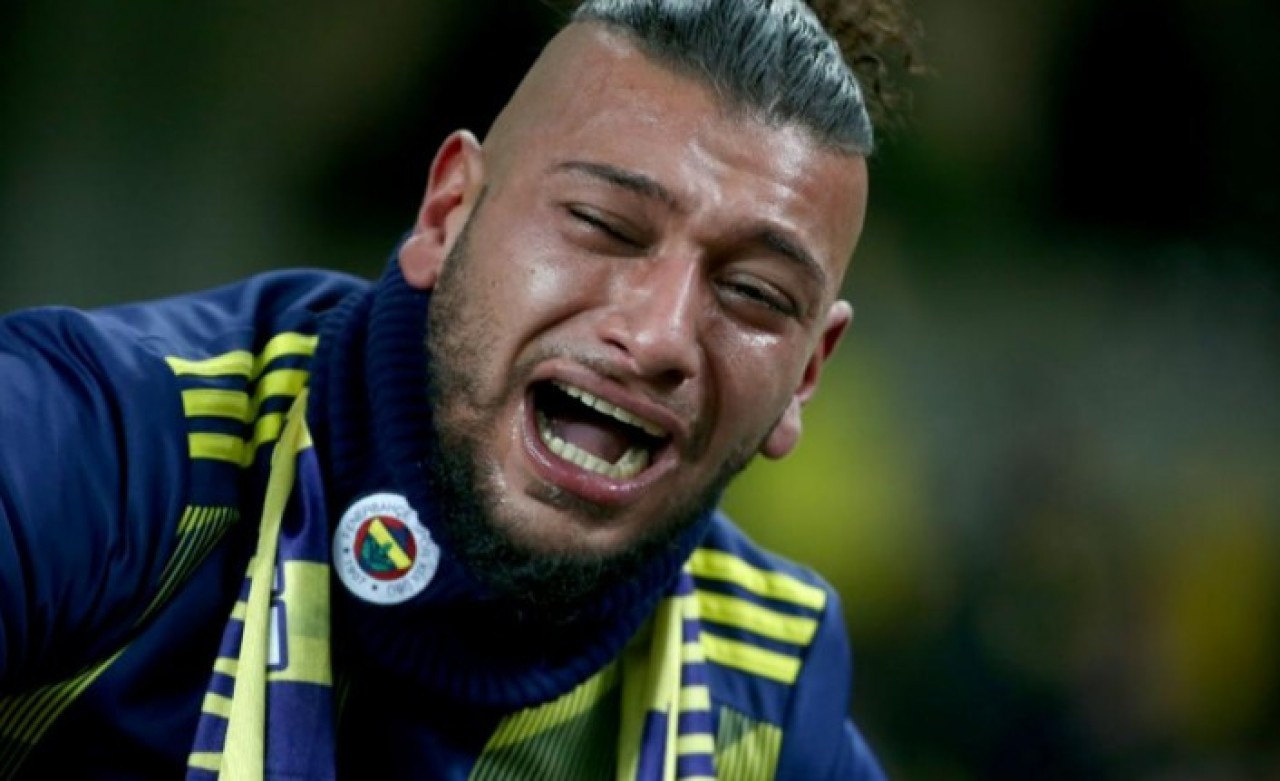 Kadıköy'de hüzün: Taraftarlar gözyaşlarına hakim olamadı!