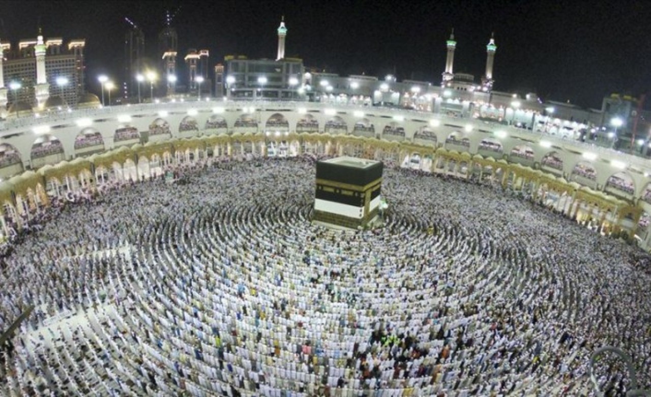 Koronavirüs nedeniyle Umre yasaklandı!