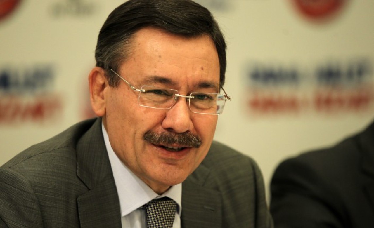 Melih Gökçek mal varlığını açıkladı: 2 daire,  bankada 92 bin TL!