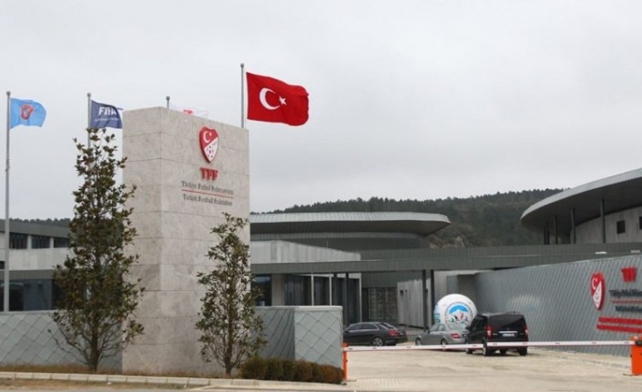 MHK üyesi gözlemciyi darp etti iddiası: Tekme tokat kavga etmişler!