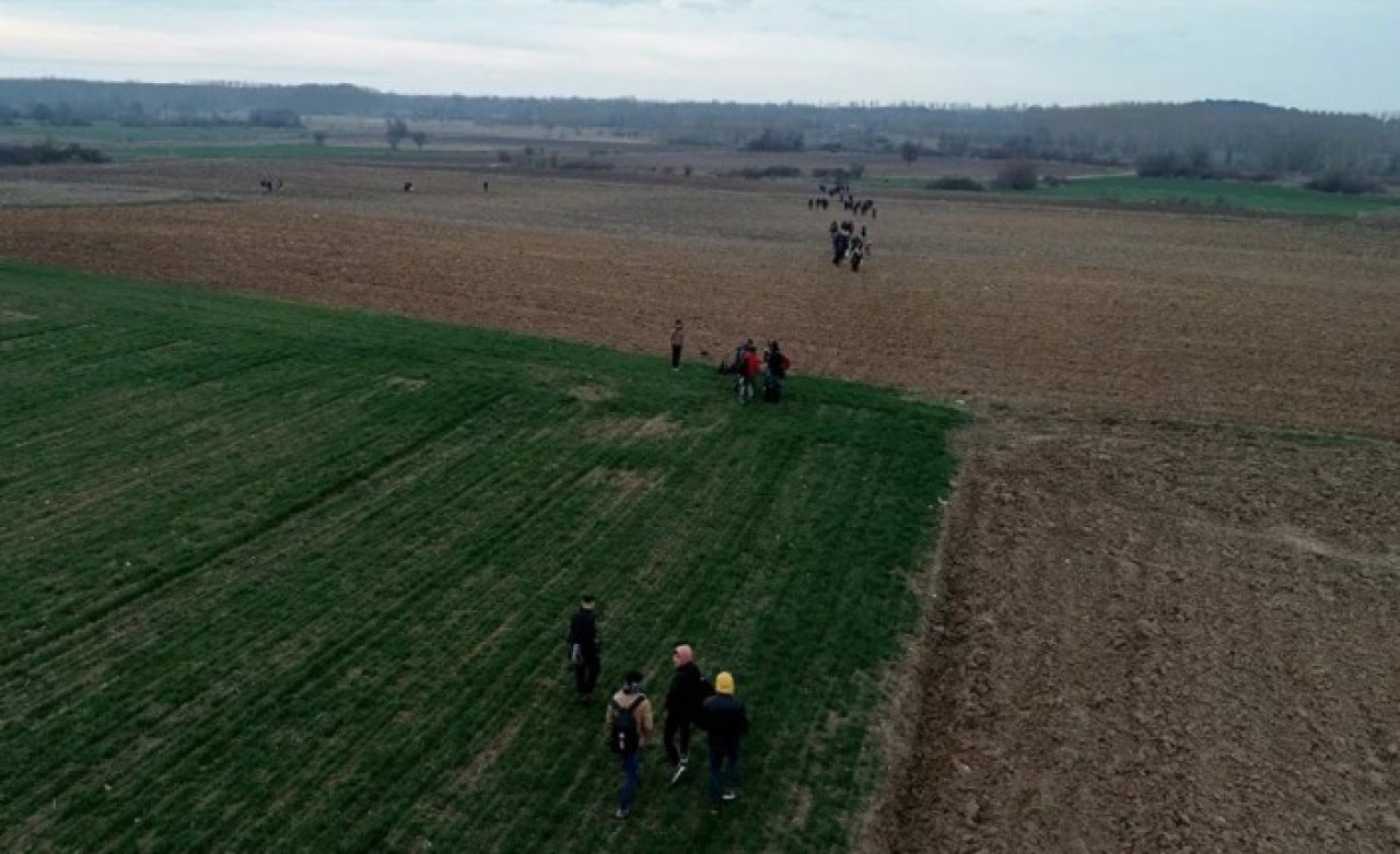 Mülteciler Yunanistan'ın Midilli Adası'na ulaştı