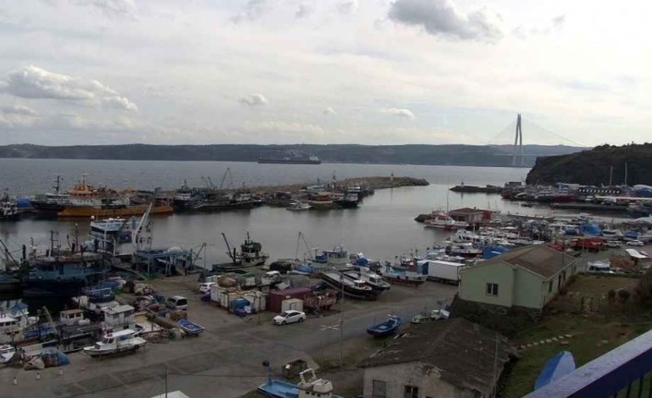 Mültecileri gönüllü balıkçılar taşıyacak!