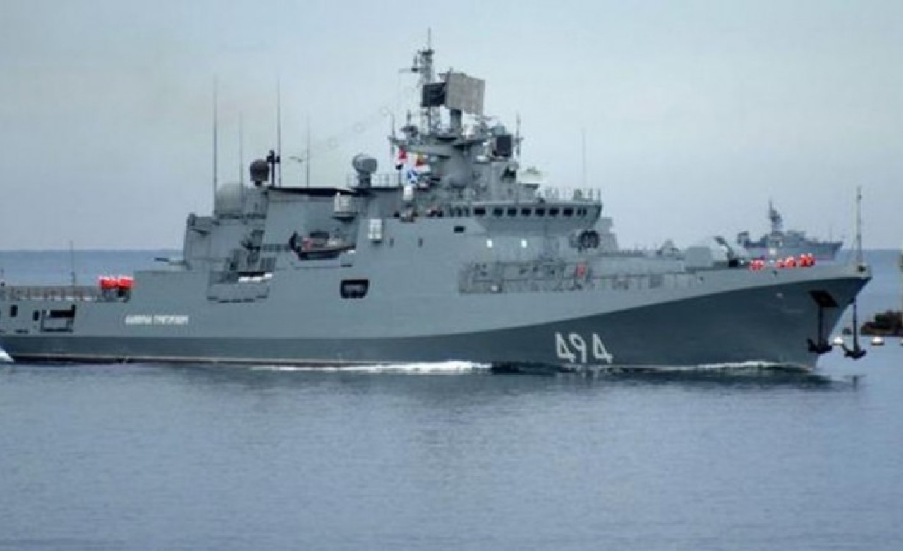 Rusya,  2 savaş gemisini Suriye'ye yolladı