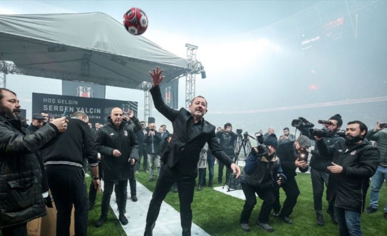 Sergen Yalçın'dan Başkan Çebi'ye: Ne Avukatı Başkan?