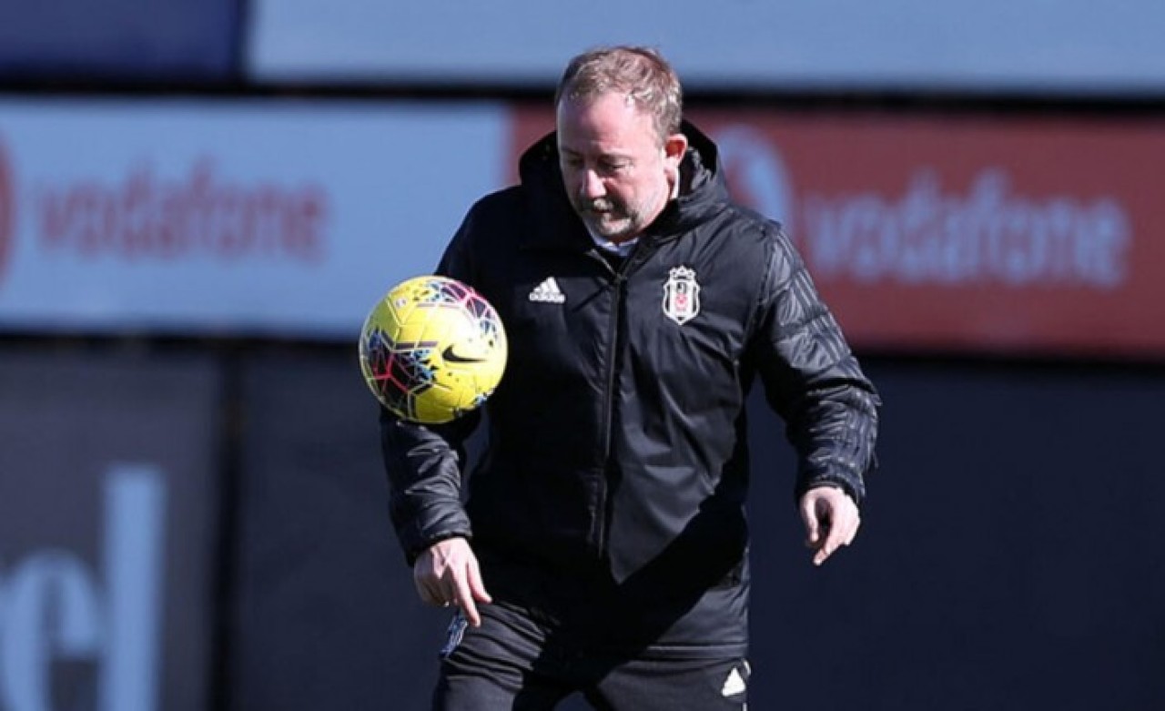 Sergen Yalçın: Topa böyle vurulur!