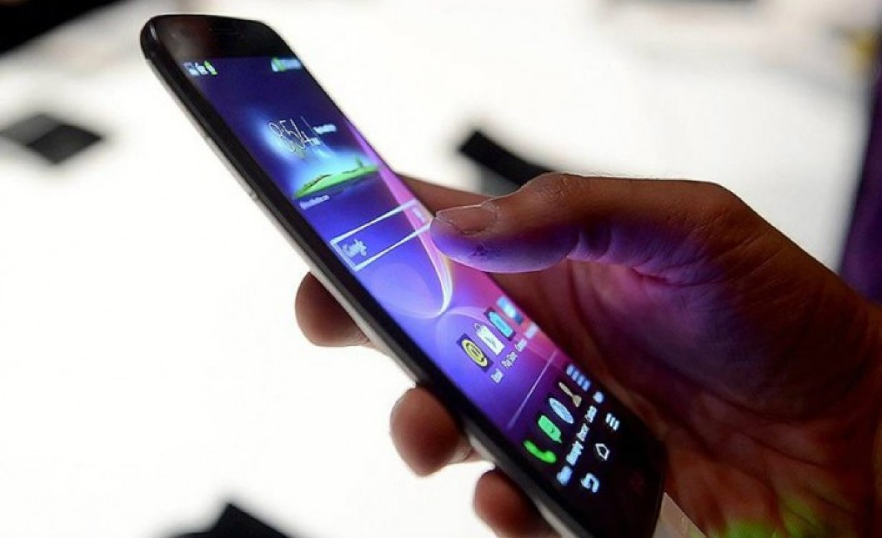 Turkcell Vodafone ve Türk Telekom'a deprem cezası