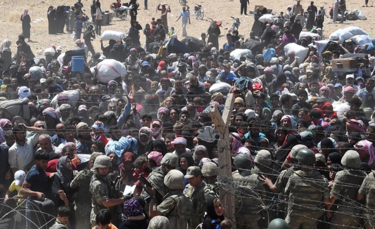 Türkiye'den flaş adım: Sınır kapıları açıldı,  Suriyeli mülteciler Avrupa'ya gidiyor!