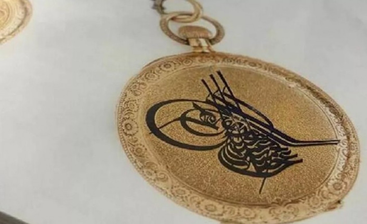 2. Abdülhamid'in saati rekor fiyata satıldı