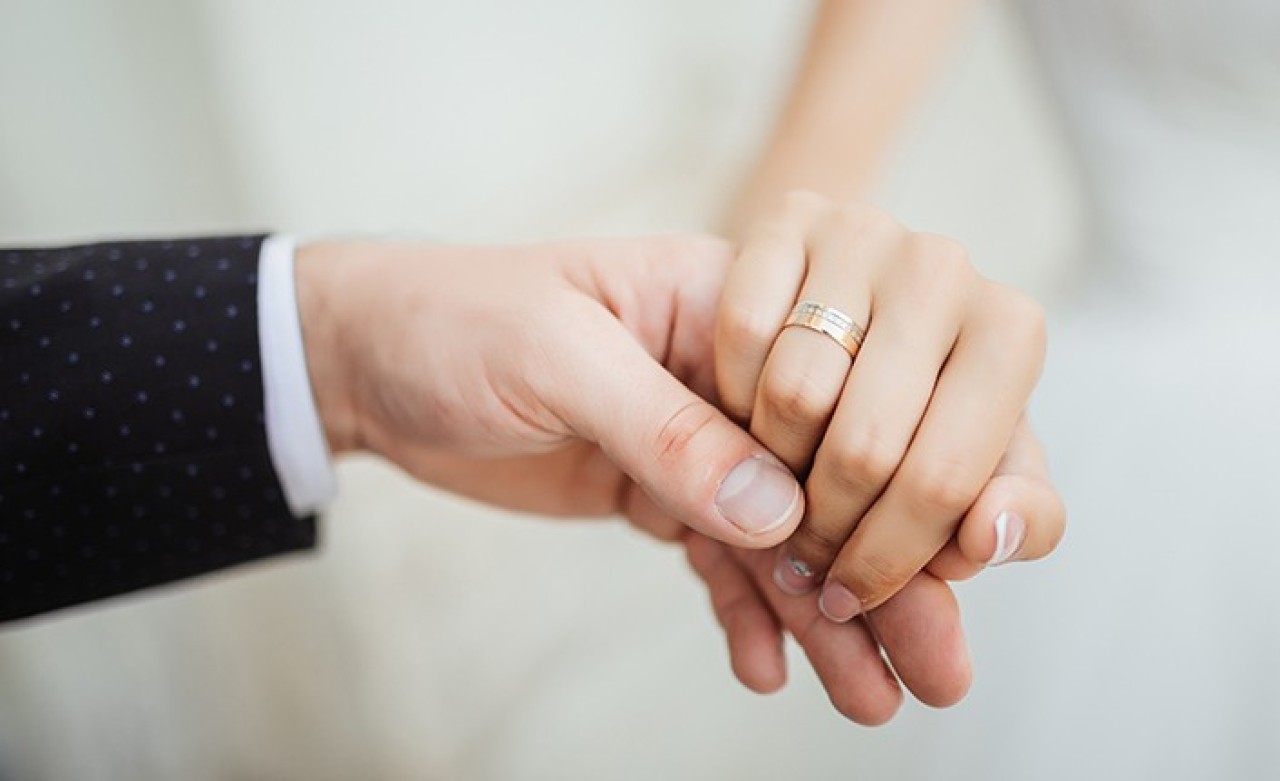 Azerbaycan'dan yeni koronavirüs önlemi: Düğünler yasaklandı!