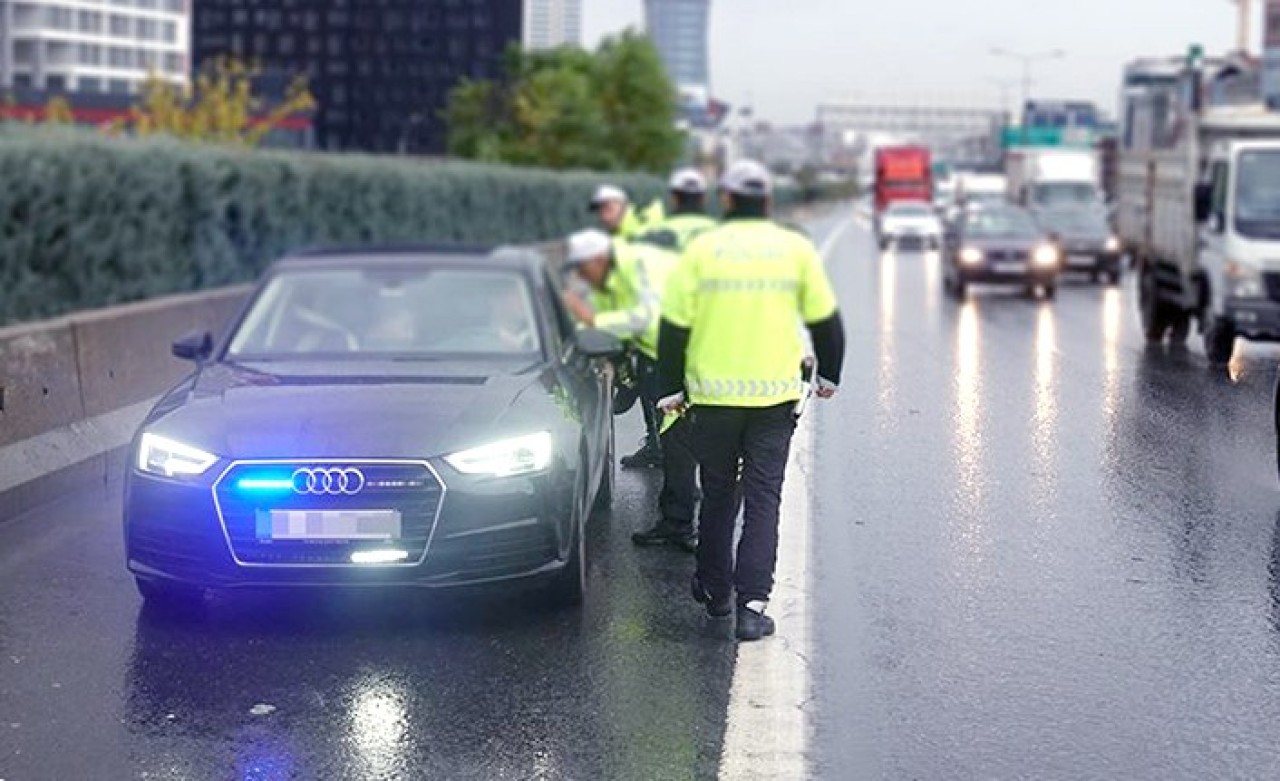 Bakan Soylu açıkladı: O sürücülere 4 ayda 2 milyon 225 bin lira ceza kesildi!