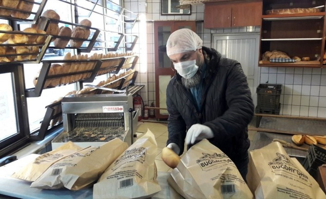 Bakan Pakdemirli'den ekmek satışıyla ilgili flaş açıklama