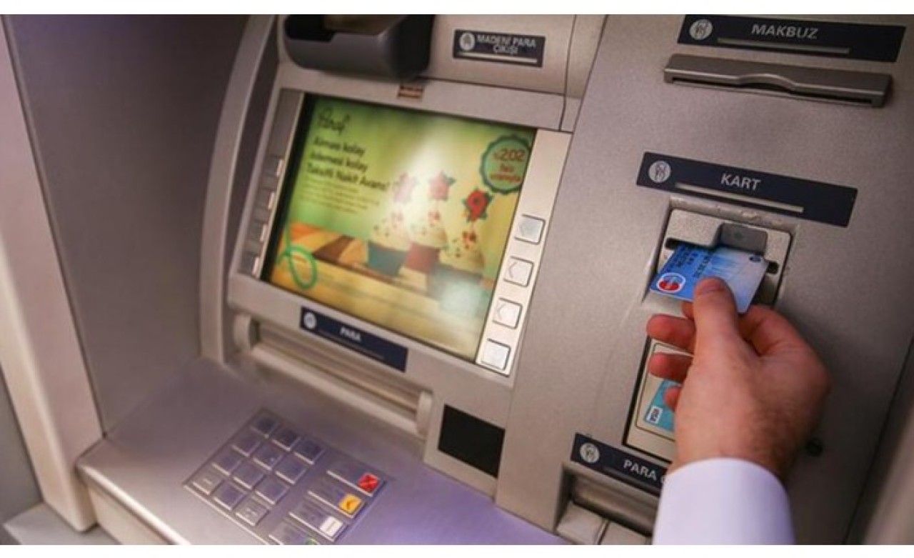 Banka komisyonlarında yeni düzenleme: Bazıları 1 Nisan'a ertelendi