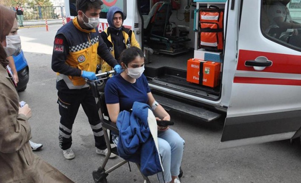 Bartın'da 107 üniversite öğrencisi acile kaldırıldı!