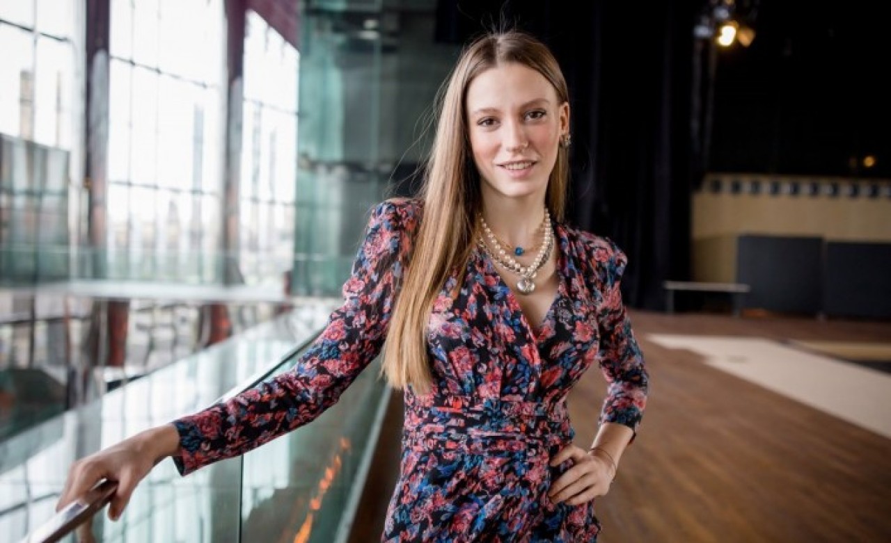 Bergen kimdir? Acıların kadını kimdir? Serenay Sarıkaya,  acıların kadını olacak!