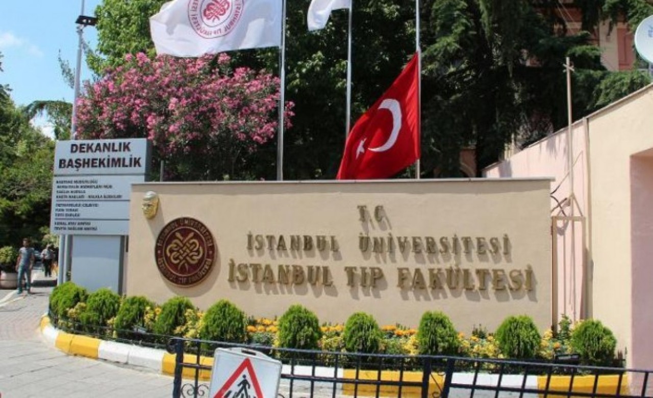 Çapa Tıp Fakültesi çalışanlarından akşam yemeği tepkisi!