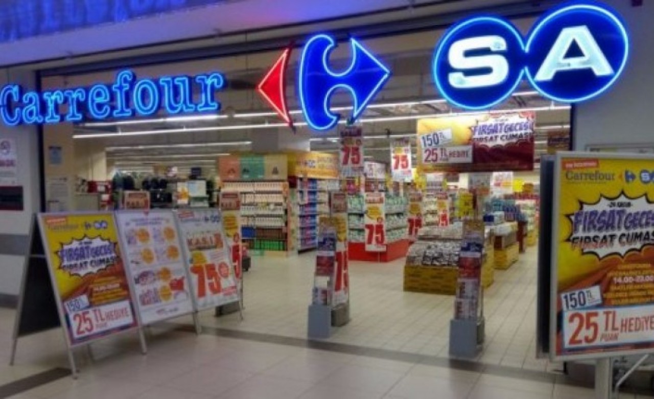 CarrefourSA'dan 60 yaş üstü kararı