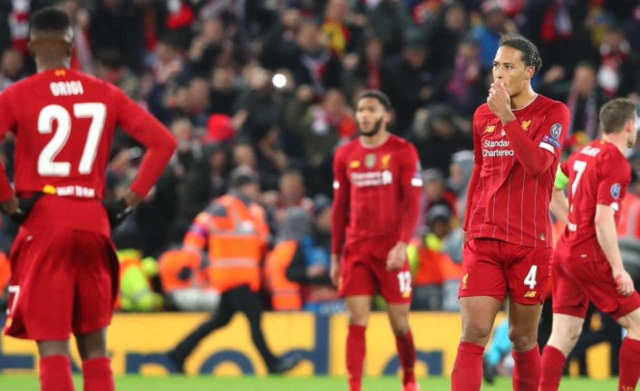 Çılgın maçta Liverpool'a tarihi şok