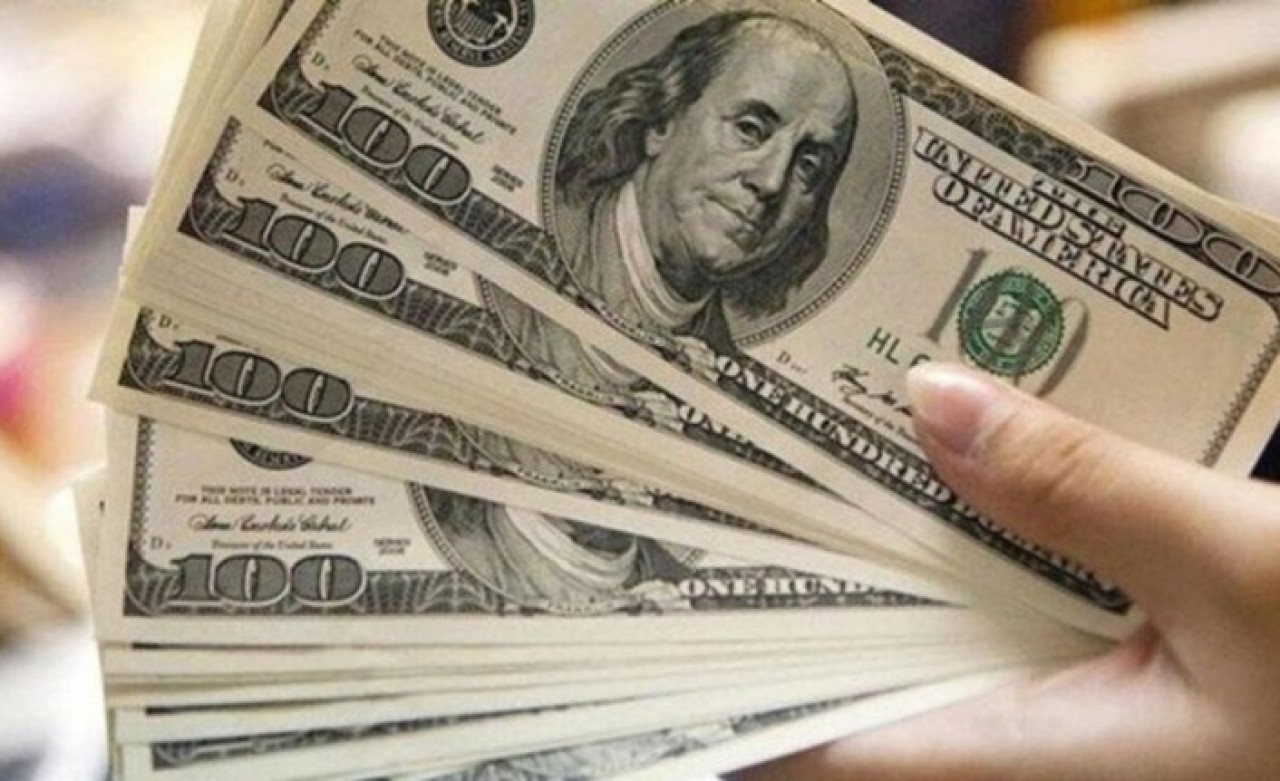 Dolar 19 ayın ardından 6.50'yi geçti