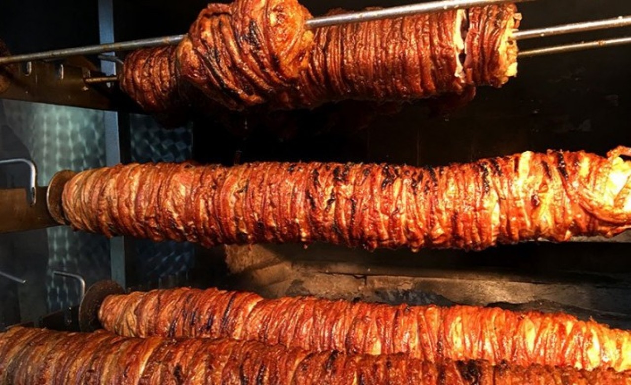 Kokoreç karaborsaya düştü: Yüzde 50 zam geldi