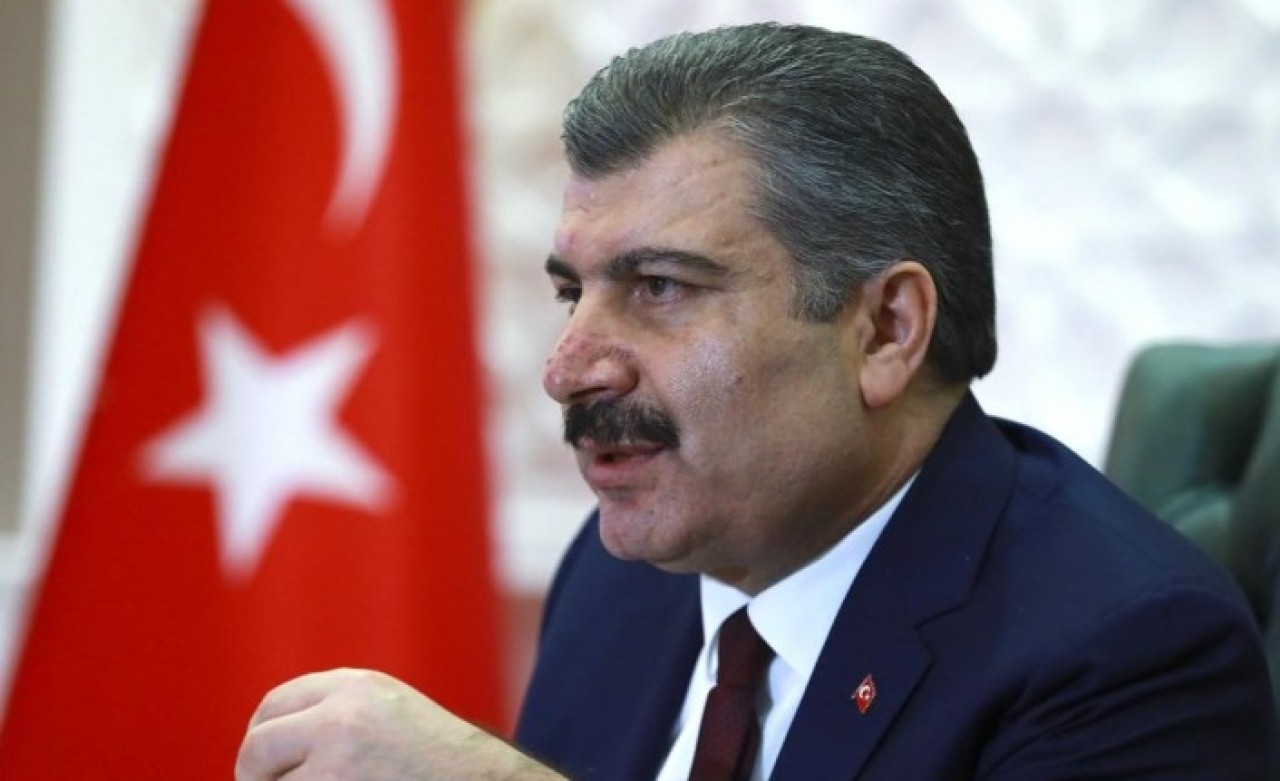 Fahrettin Koca'dan yeni açıklama: Umre'den dönenleri takip ediyoruz