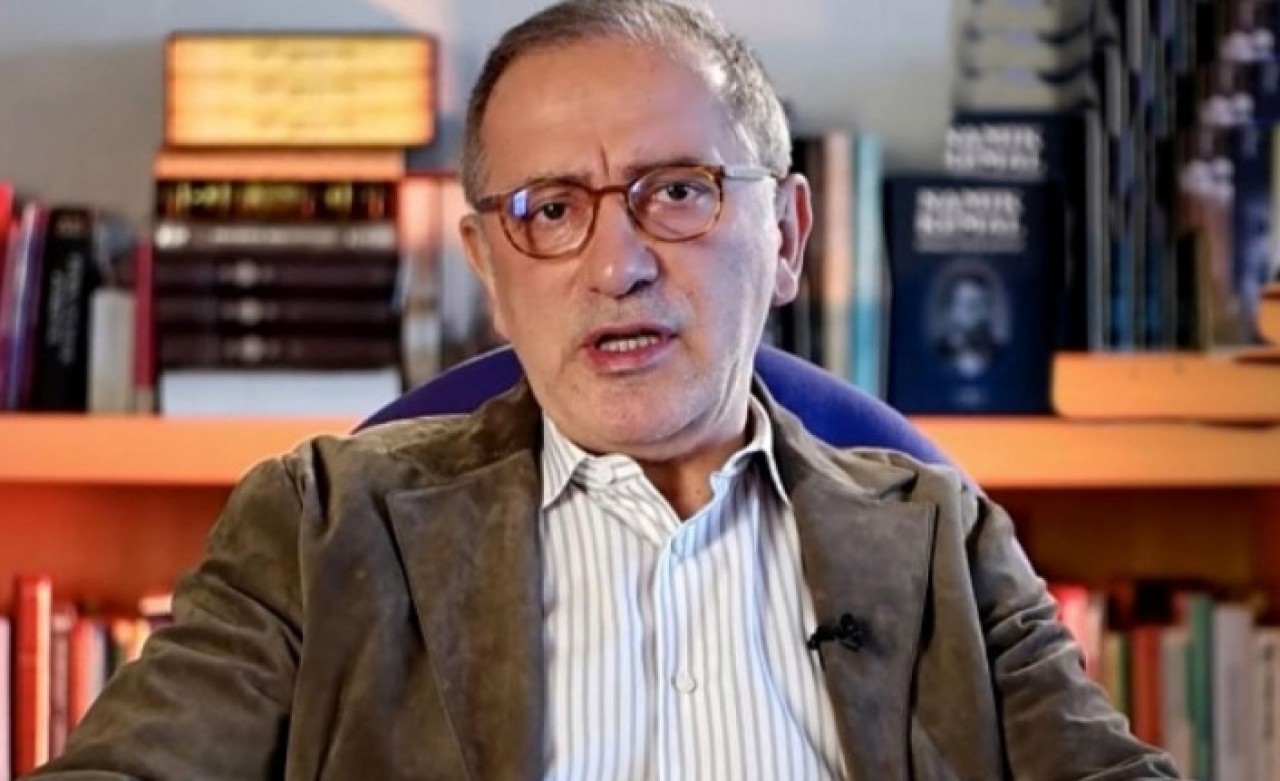 Fatih Altaylı çok sinirlendi: 'Ağzını burnunu kırar eline veririm,  kodum mu oturturum!'