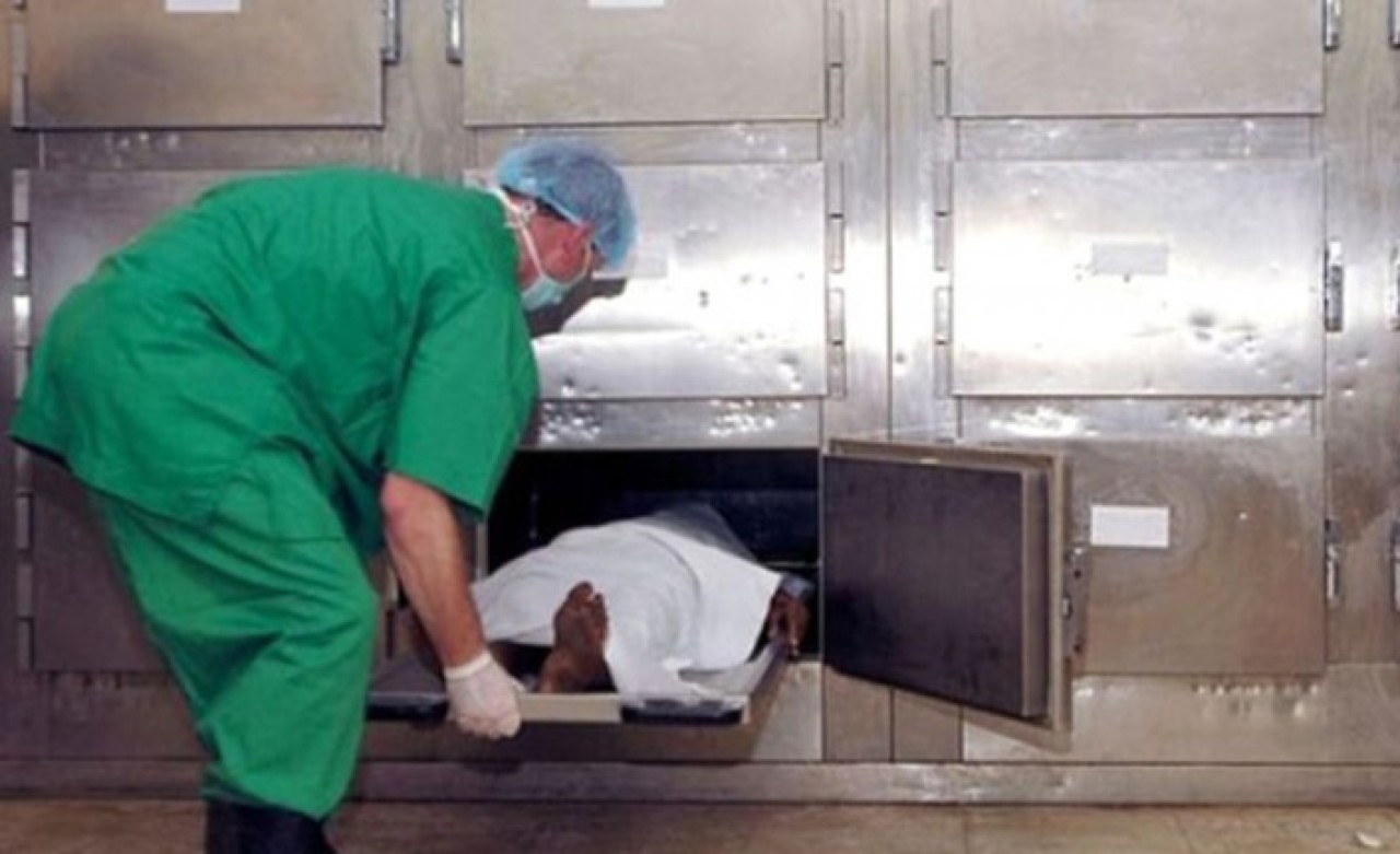 Koronavirüsten ölenlerin sayısı artıyor: Ölenler için prefabrik morg yapılacak!