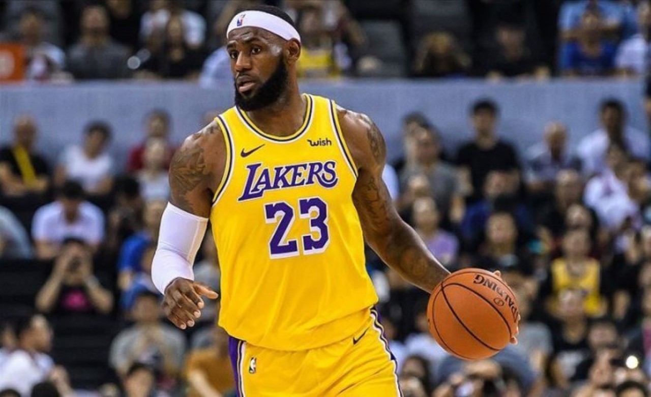 LeBron James resti çekti: Seyircisiz maçta oynamam!