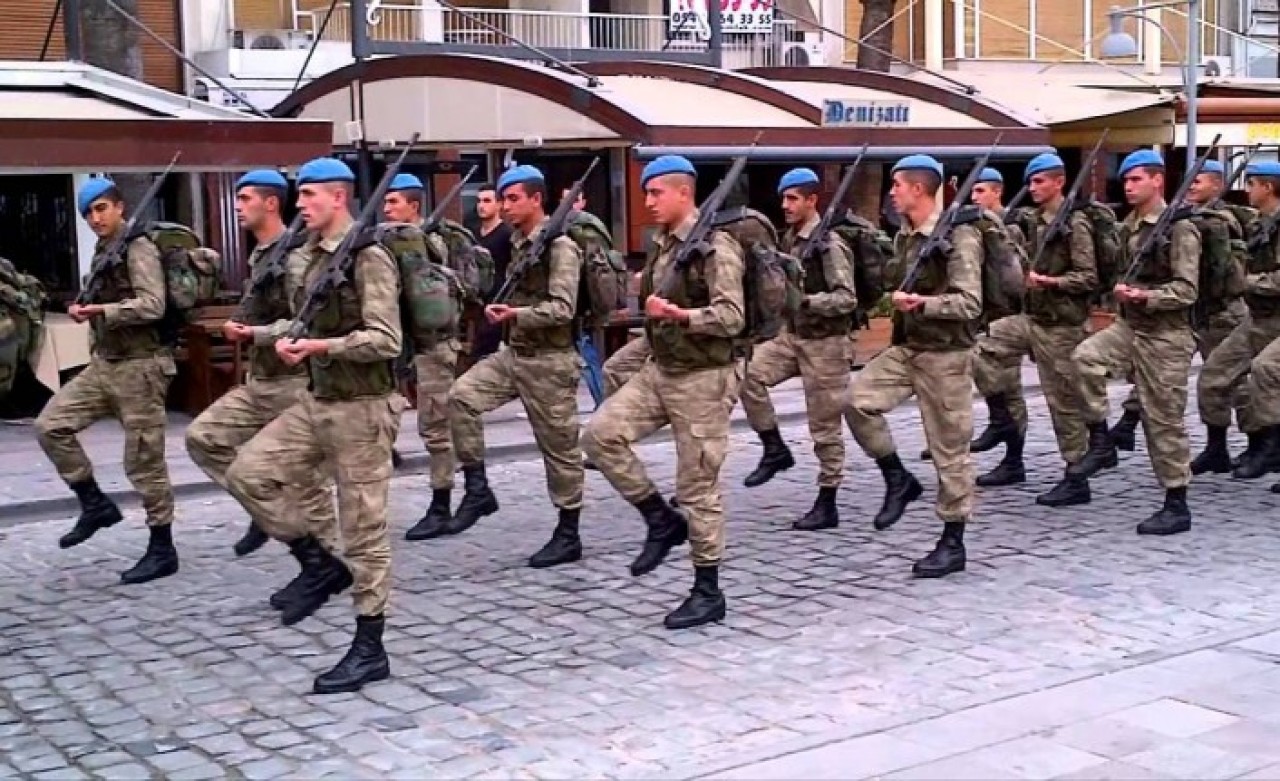 Mehmetçik,  İzmirim Kart ile ulaşımdan ücretsiz yararlanacak!