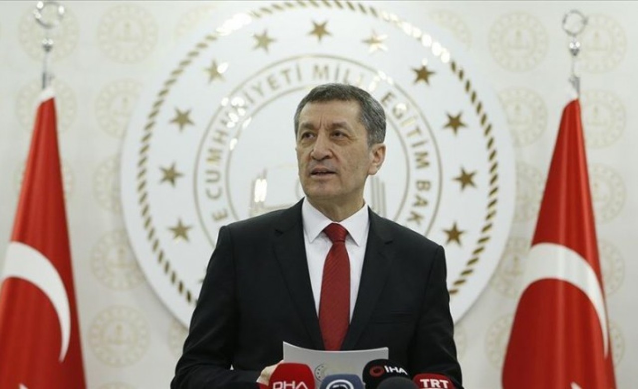 Milli Eğitim Bakanı Selçuk'tan okulların açılmasına ilişkin açıklama