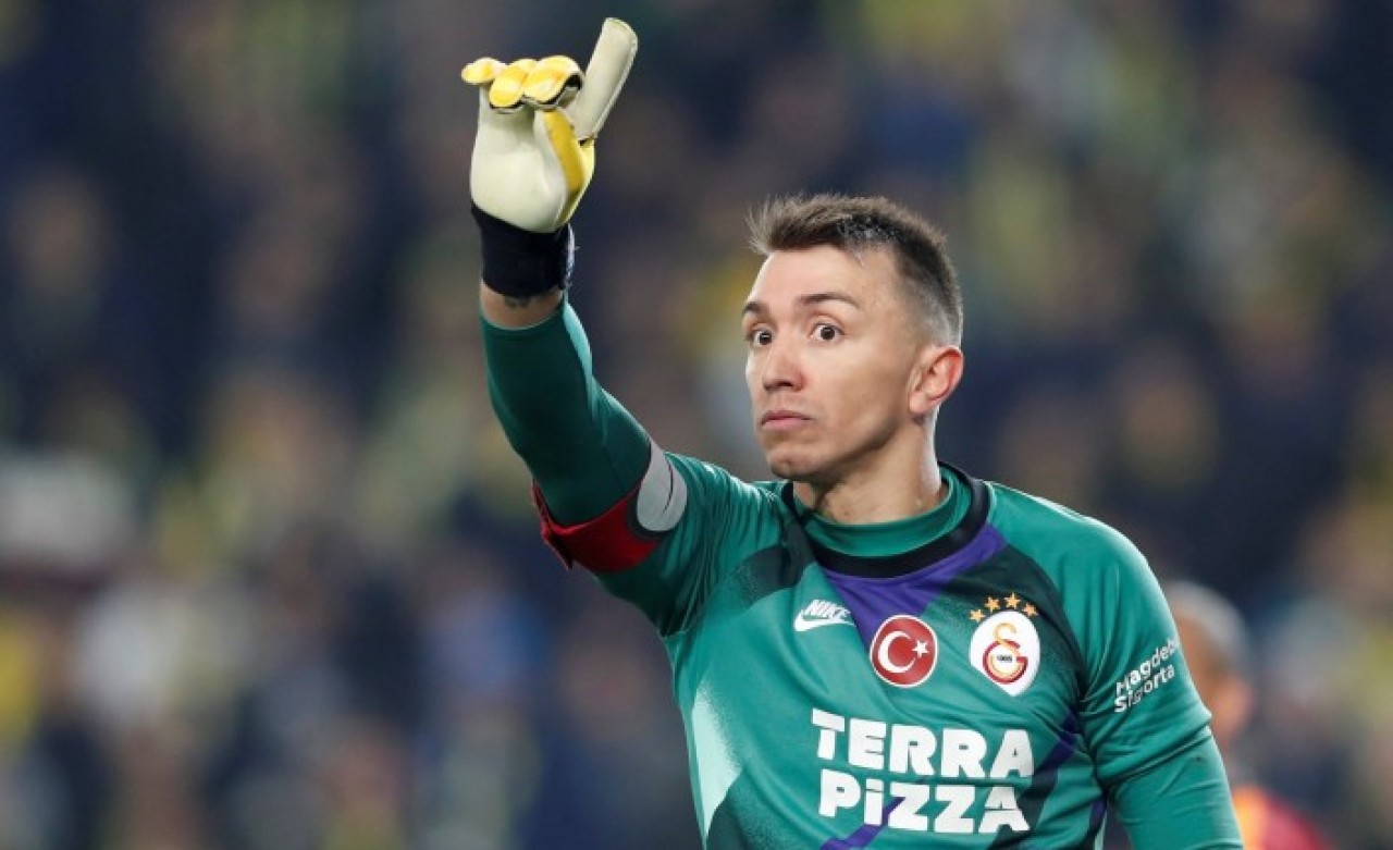 Muslera: Test sonucunu bekliyorum,  korku verici!