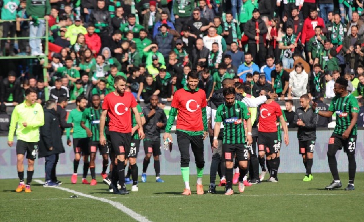 Mustafa Yumlu: Kefenimi giydim,  İdlib'e gitmek istiyorum