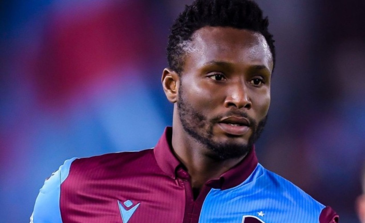 Obi Mikel bombaladı ve gideceği yeri açıkladı