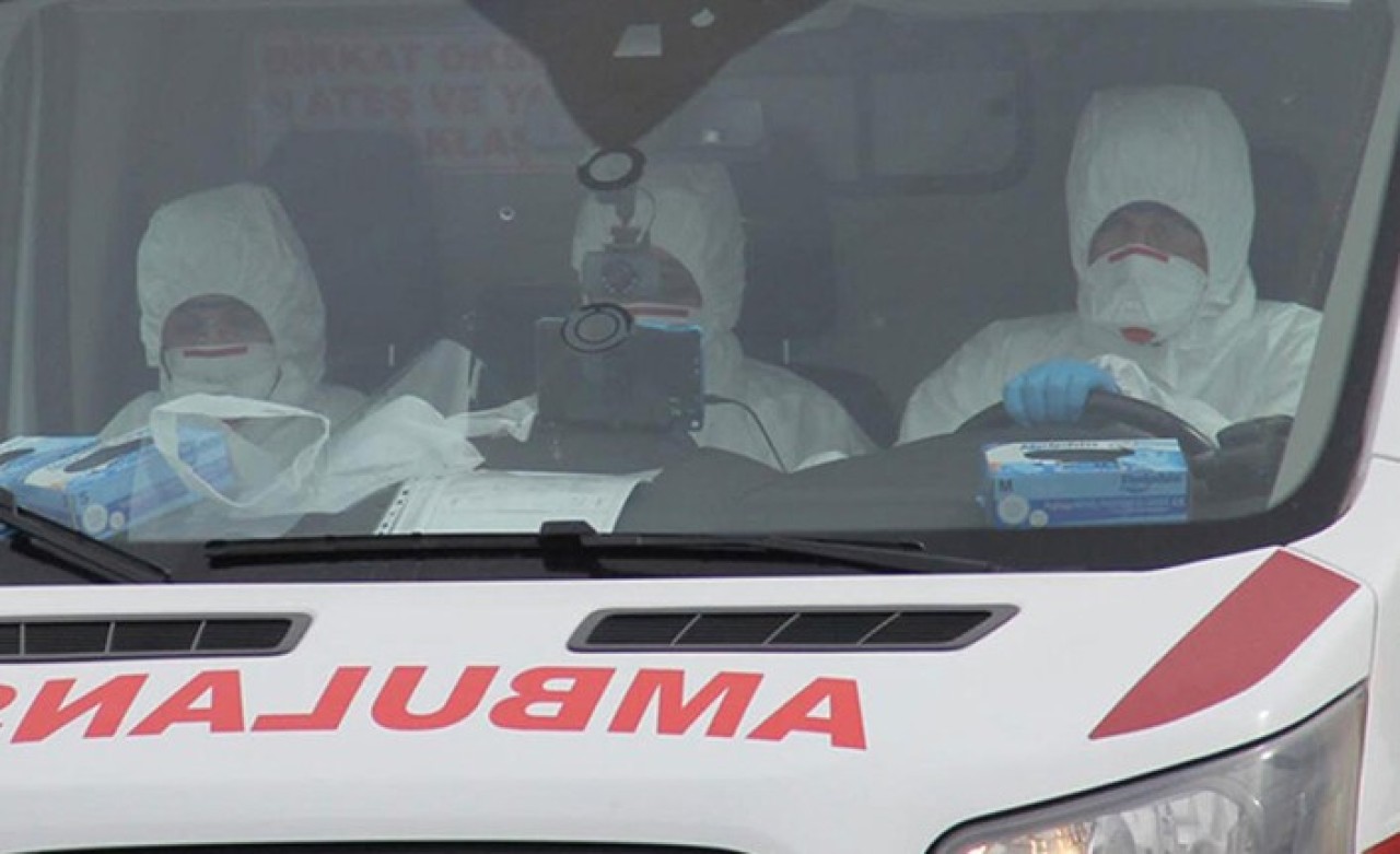 Sağlık Bakanı Koca bir kişide daha koronavirüs tespit edildiğini açıkladı!