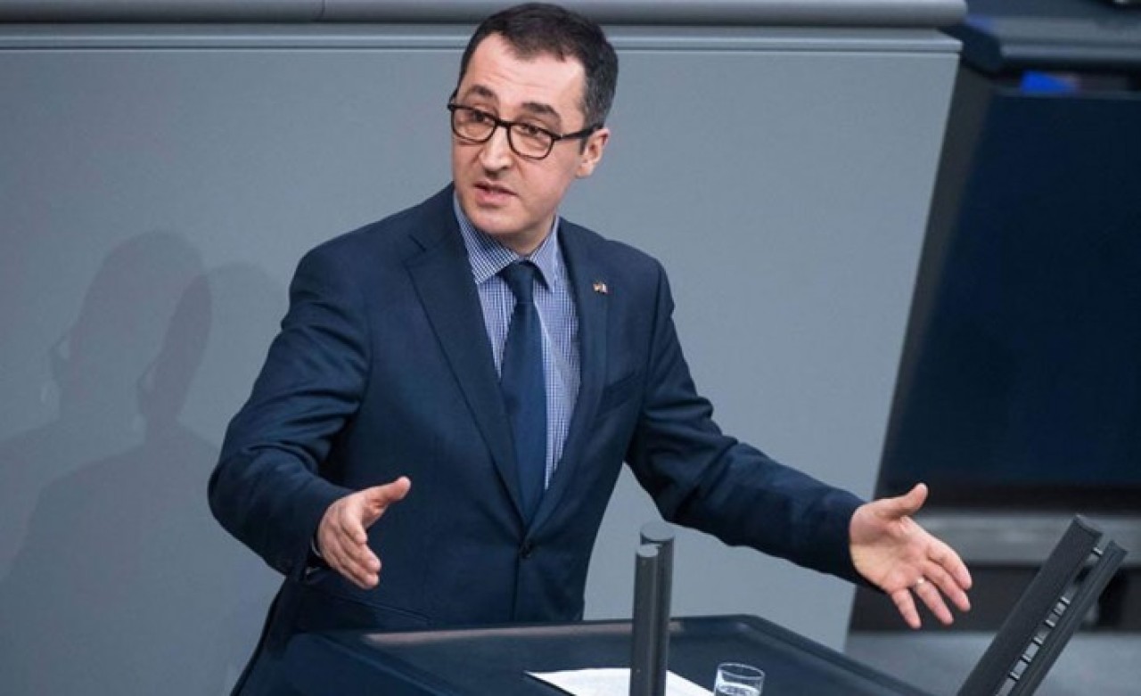 Siyasetçi Cem Özdemir'in koronavirüs testi pozitif çıktı!