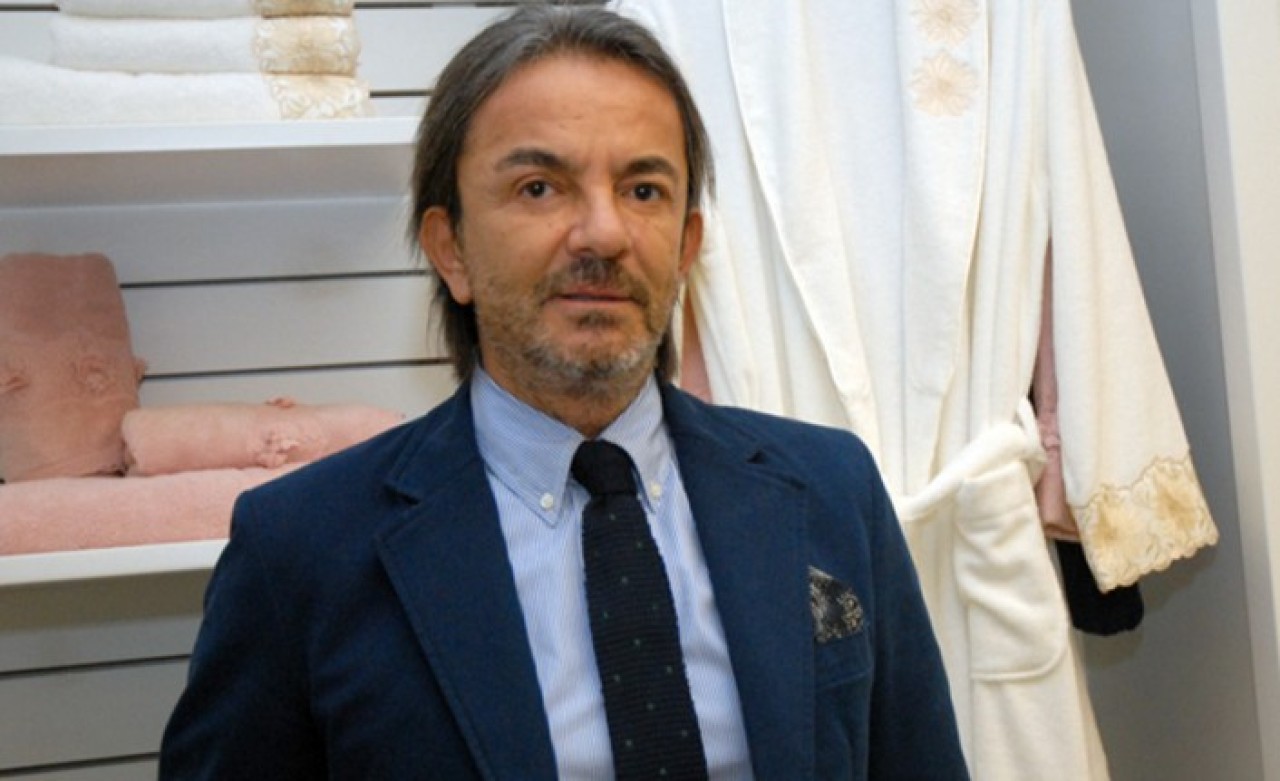 Tekstil patronu Ahmet Gökşin'den koronavirüs kararı: Tüm işçilerini ücretli izne çıkardı