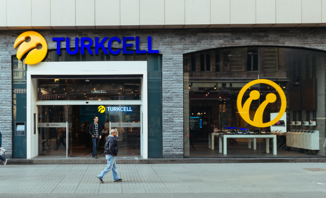 Turkcell'den skandal hareket: 'Tahsilatlar için müşterileri aramaya devam edin'