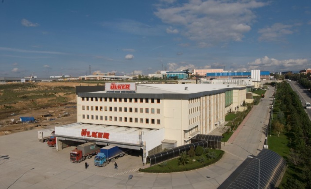 Ülker ilk büyük satışını yaptı!