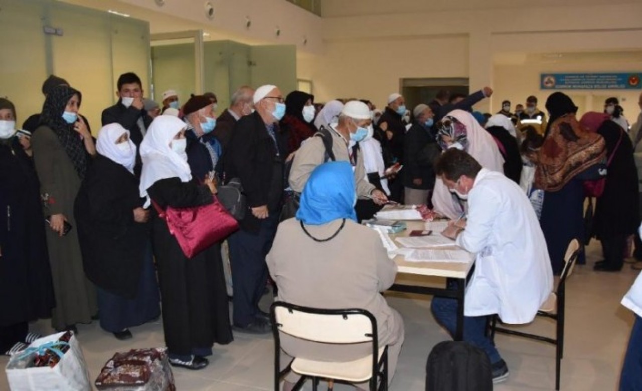 Umreciler: Bu bir kul hakkıdır,  lütfen uyalım!