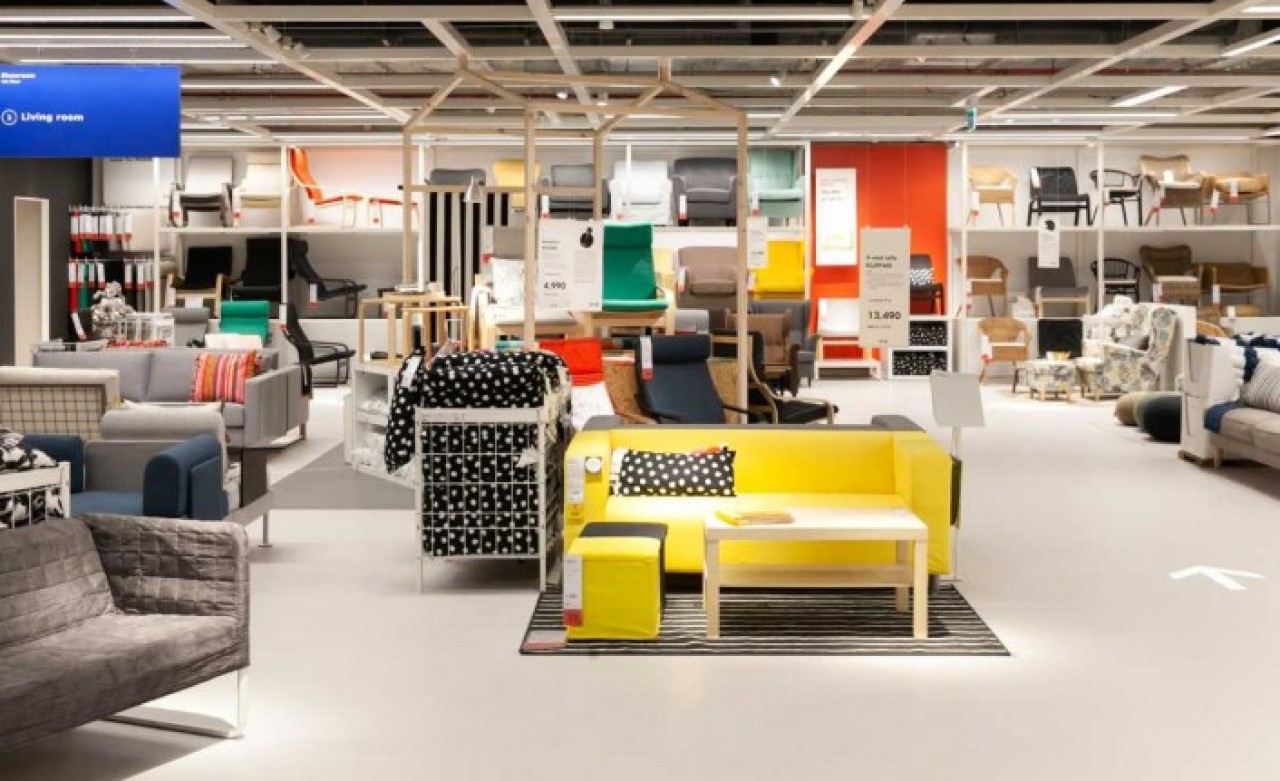 Ünlü mobilya mağazası da kepenk indirdi