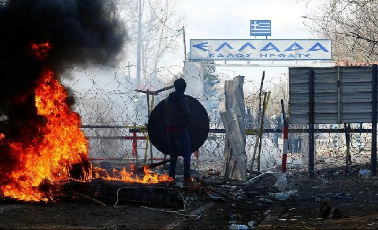 Yunanistan Savunma Bakanı Yardımcısı'ndan mültecilerle ilgili skandal Türkiye iddiası!
