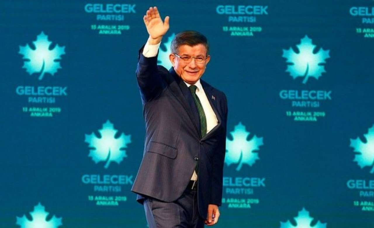 Ahmet Davutoğlu'ndan yıllar sonra gelen 'istifa' itirafı!