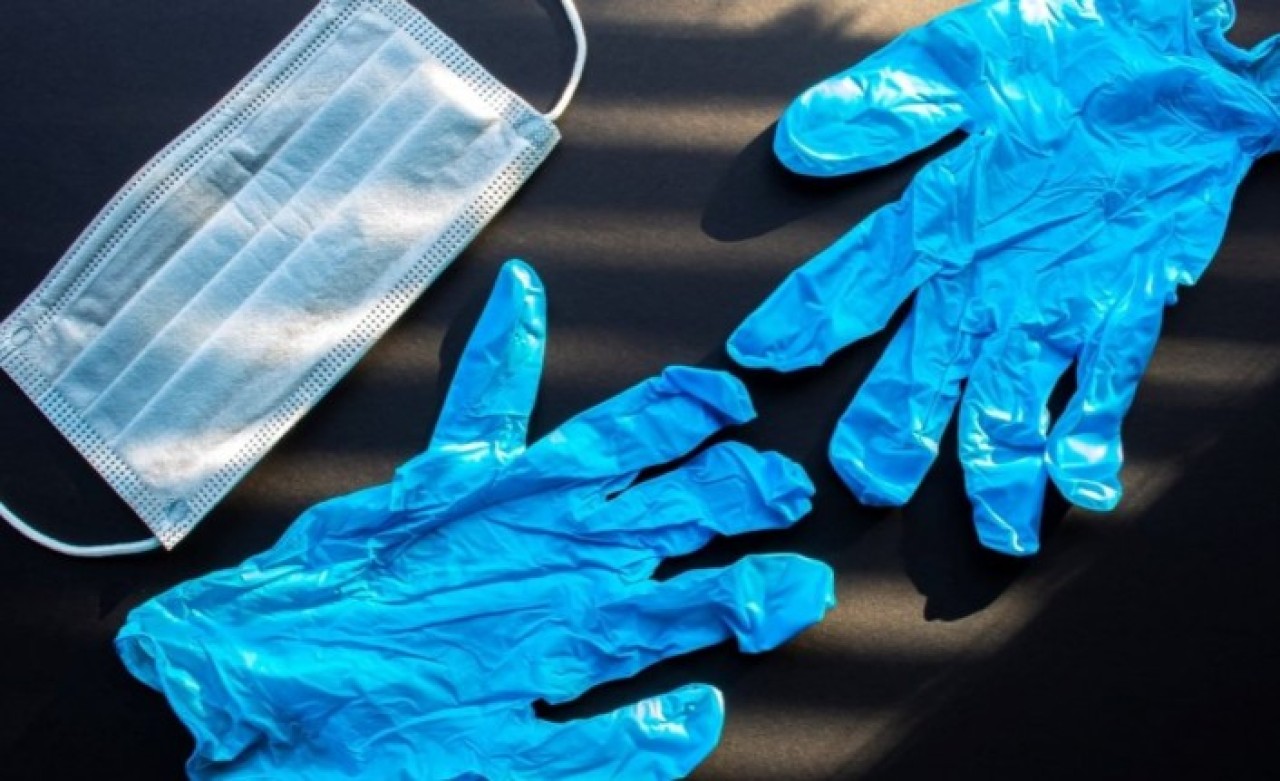 Tek kullanımlık eldiven ve maskeler için yeni karar!
