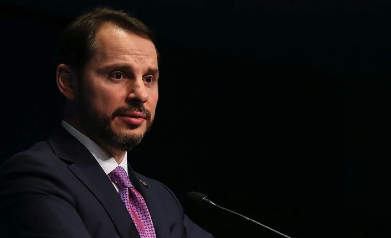 Bakan Albayrak: Vatandaşlarımıza 3 ay maaş desteği!