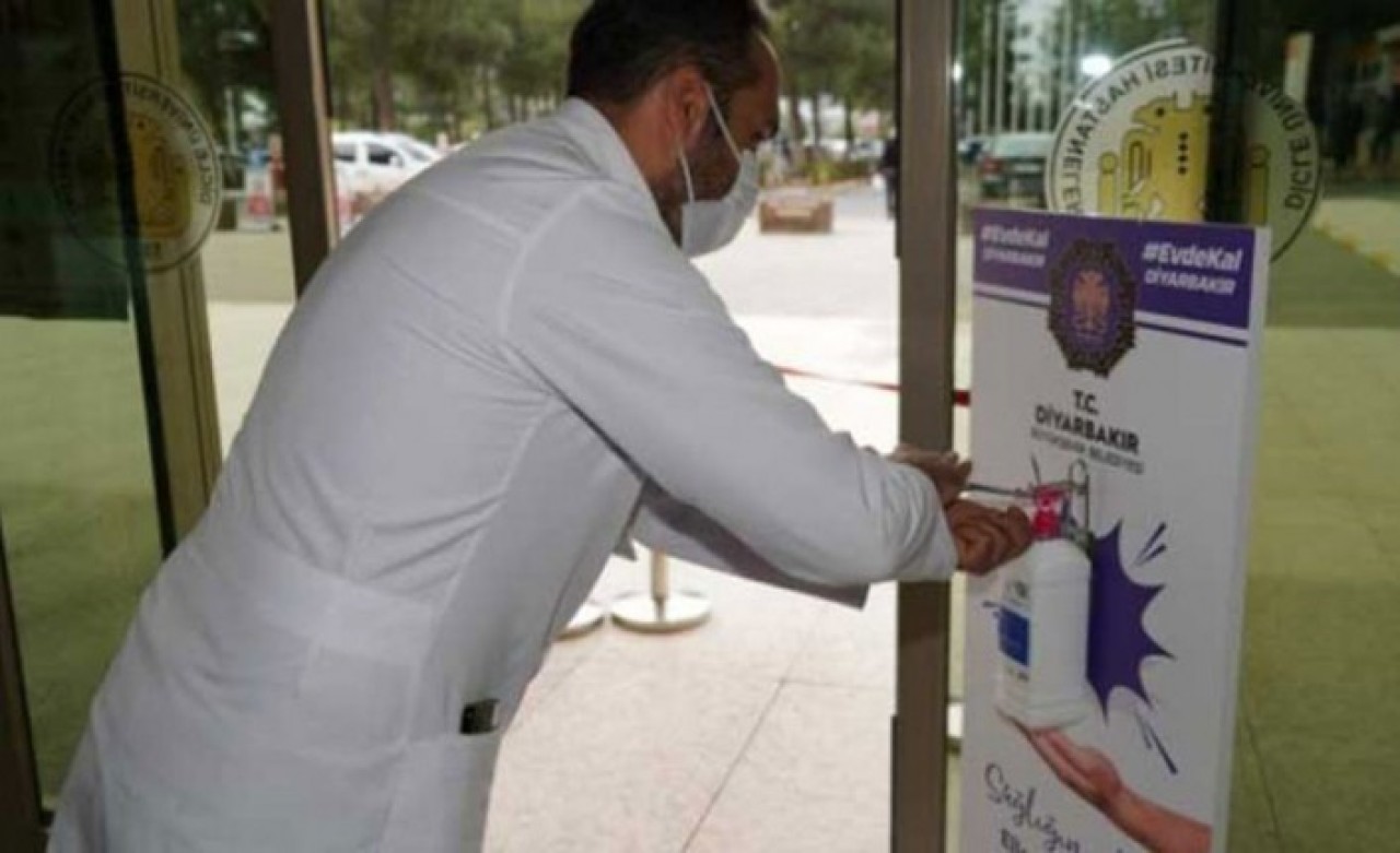 Büyükşehir belediyesinin dağıttığı dezenfektan sahte çıktı!